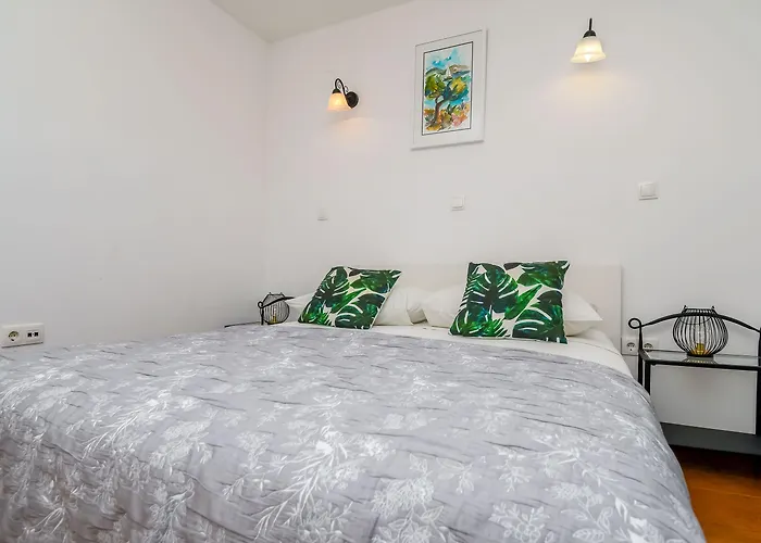 Sanja Apartman Trogir